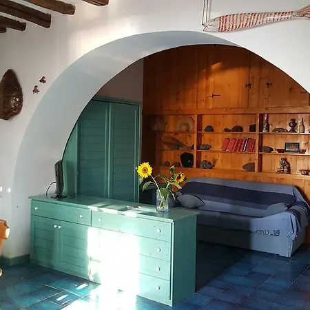 Punta Lena ליפארי